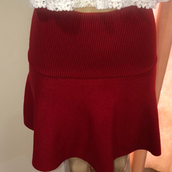 Super hot skirt by viviglam 👠❤️👠❤️ - Picture 4 of 6